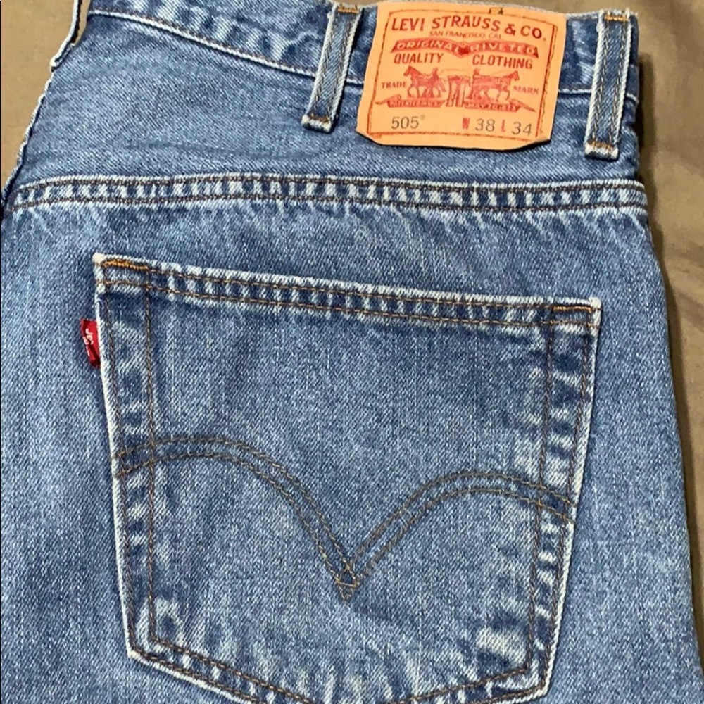 Men’s Levi Jeans